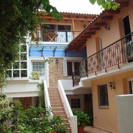 Relax In Aegina Town Apartments Exterior foto