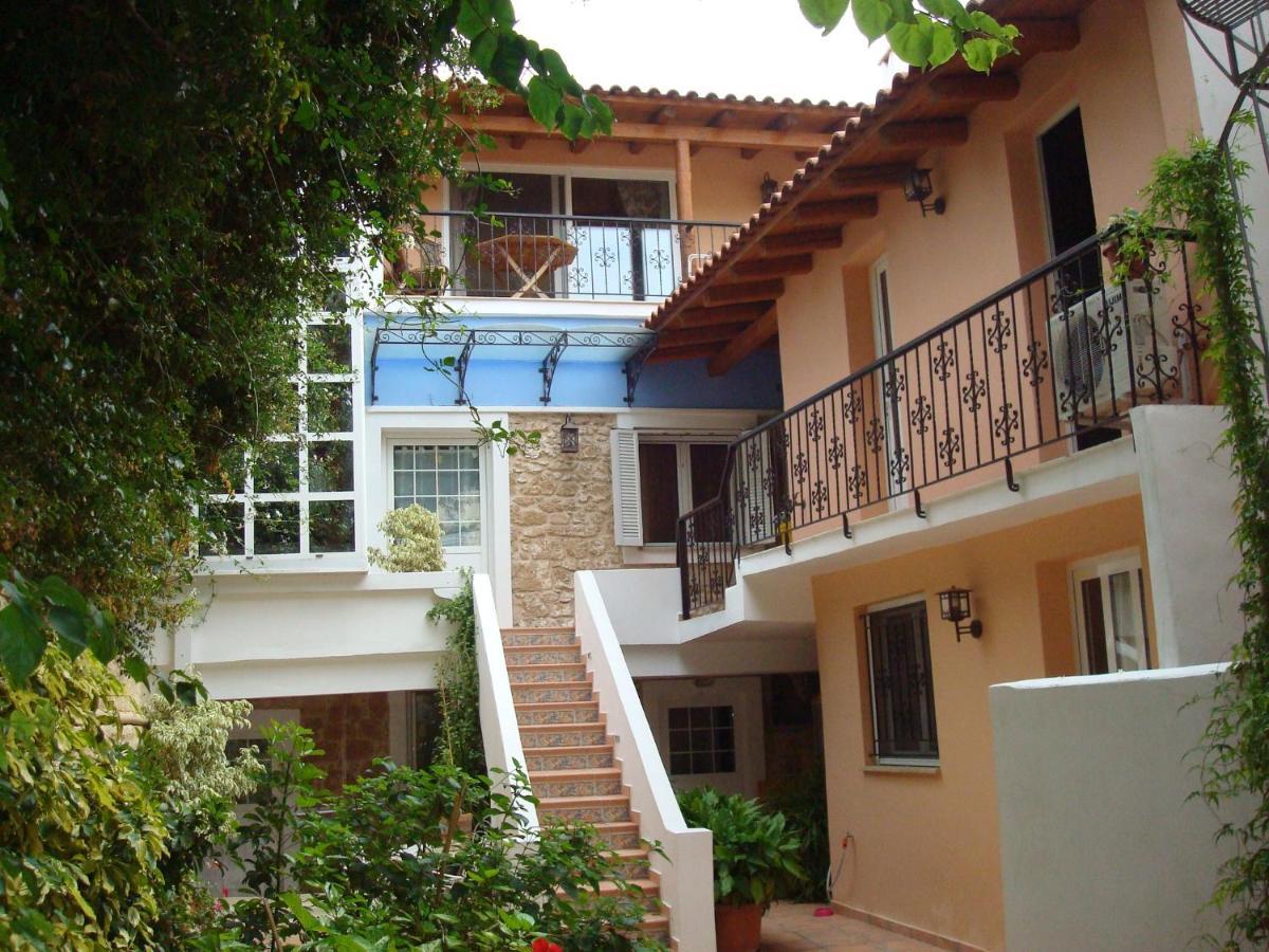 Relax In Aegina Town Apartments Exterior foto